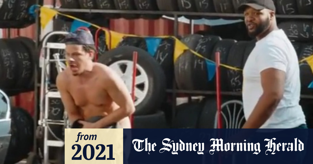 Video Bad Trip official trailer